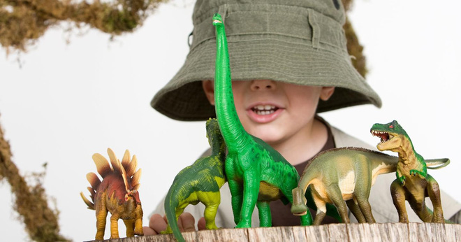 Khoa học chứng minh: Trẻ em mê khủng long thông minh hơn